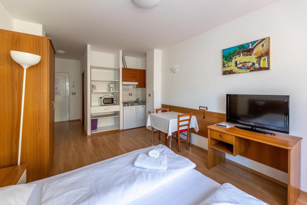 Apartments Liburnija Opatija Exterior photo