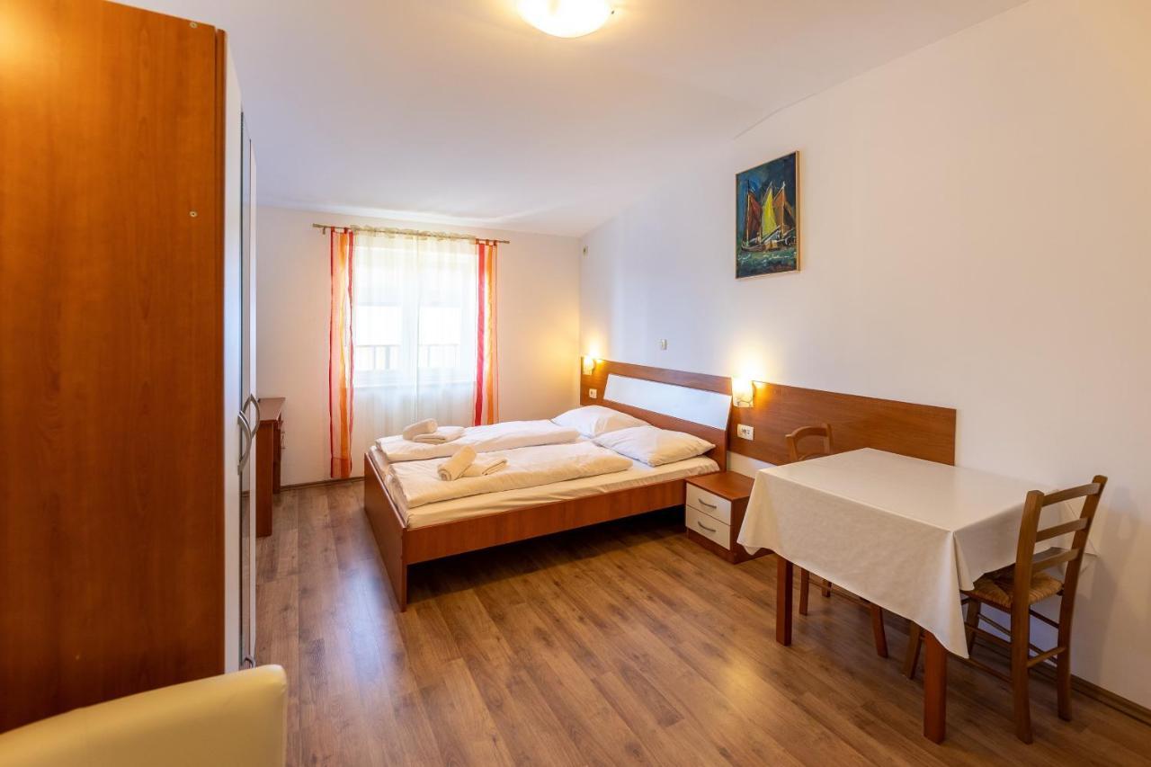 Apartments Liburnija Opatija Exterior photo