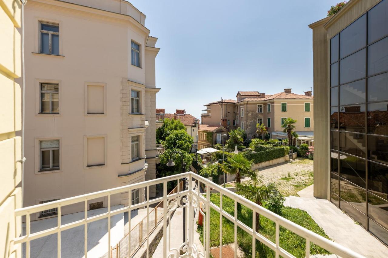 Apartments Liburnija Opatija Exterior photo