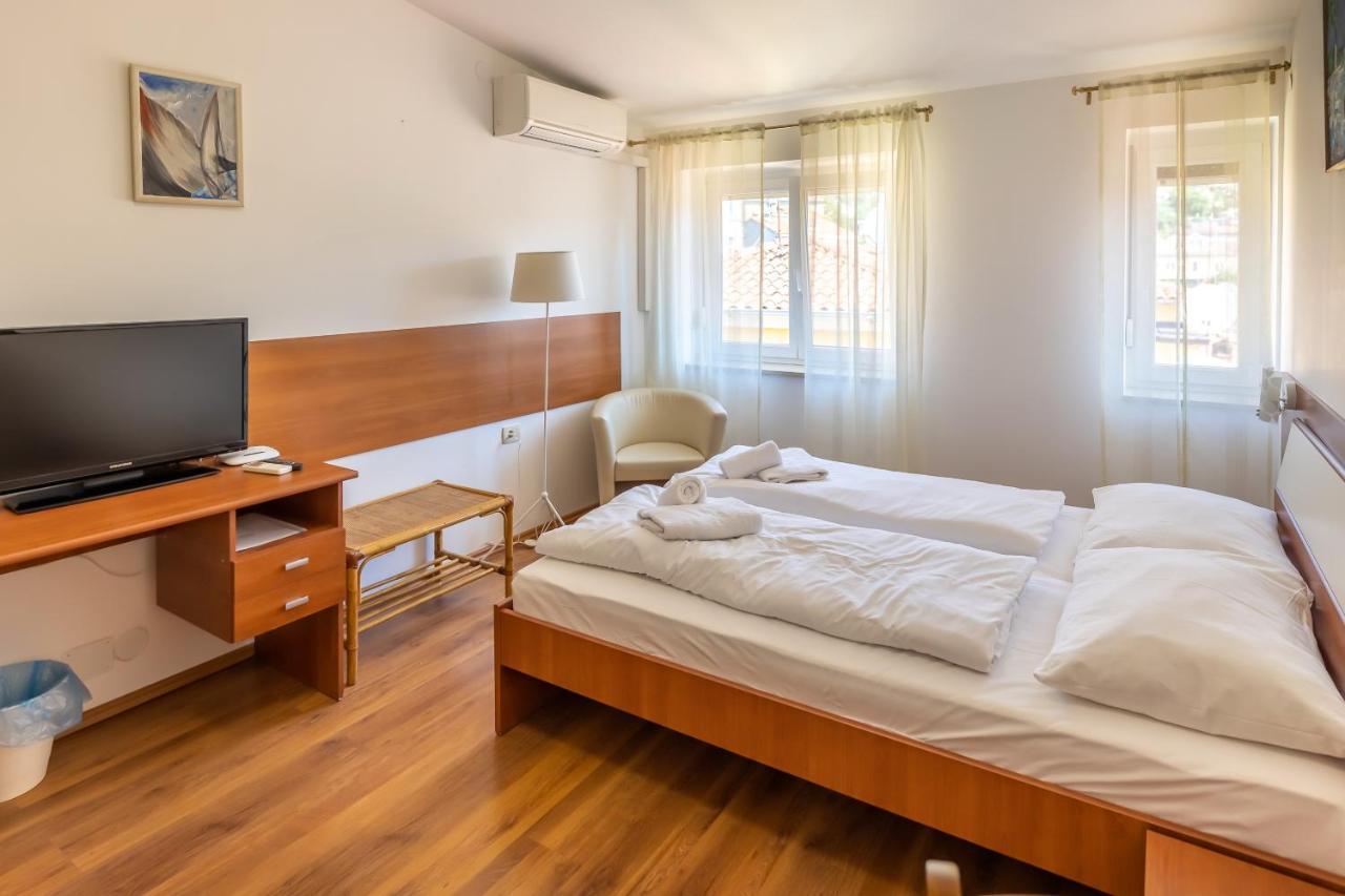Apartments Liburnija Opatija Exterior photo